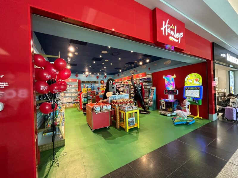 Interior decoration, design and production, props for Hamley's in Prague